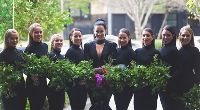 FOTO/ Thyen traditën, ja pse kjo nuse martohet me vello të zezë