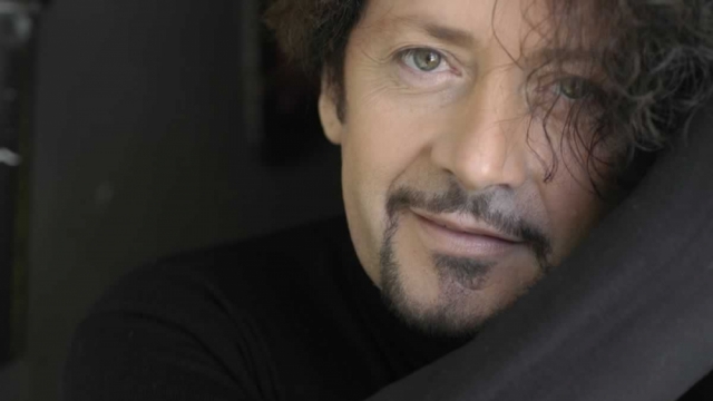 Hollandë, Frederik Ndoci, në përgjimet e telefonit të gangsterit shqiptar. Këngëtari nuk e njeh