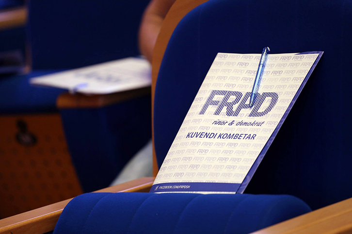 EMRAT FITUES/ FRPD zgjedh 145 të rinjtë në Këshillin Kombëtar