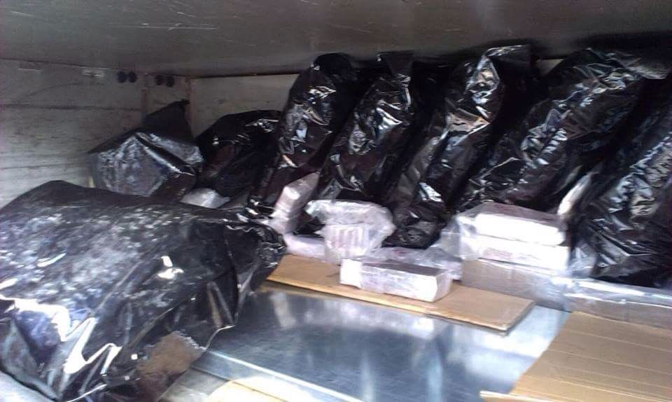 Drogë në furgonin me gurë nga Shqipëria, arrestohet shqiptari në Greqi