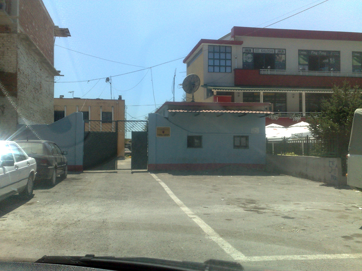 Fushë Krujë, burri kërkon ndihmë në polici, i zhduket gruaja me gjithë fëmijë