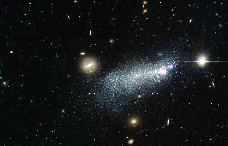 Zbulohen rreth një ylli tre planete në  madhësinë e Tokës që mund të kenë jetë