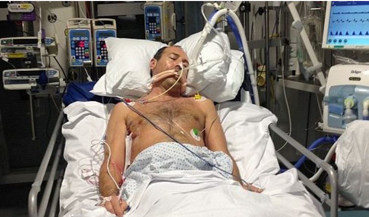 Gazetari i çudit të gjithë çfarë thotë pasi zgjohet nga koma