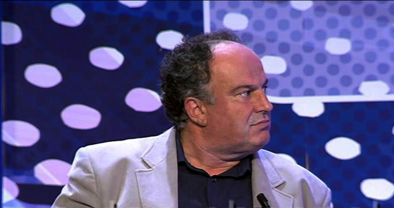 BATUTA/ Gëzim Sinemati vlerëson mbrojtjet e Gjermanisë dhe Italisë dhe ironizon grabitjen në Rinas