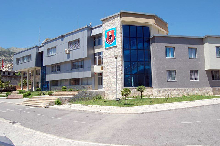 Rrëmbeu tre persona në 2012, arrestohet 30 vjeçari nga Lazarati