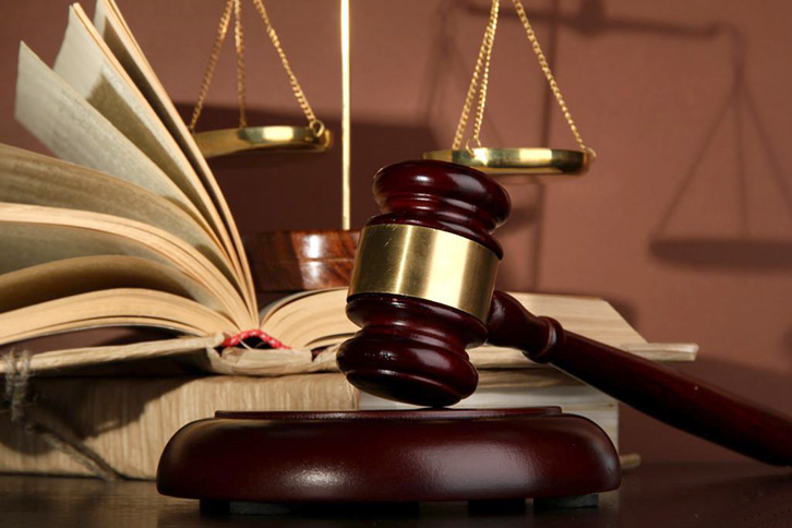 Familjarët kërkojnë dëmshpërblim për vetëvarjen e të afërmit në qeli