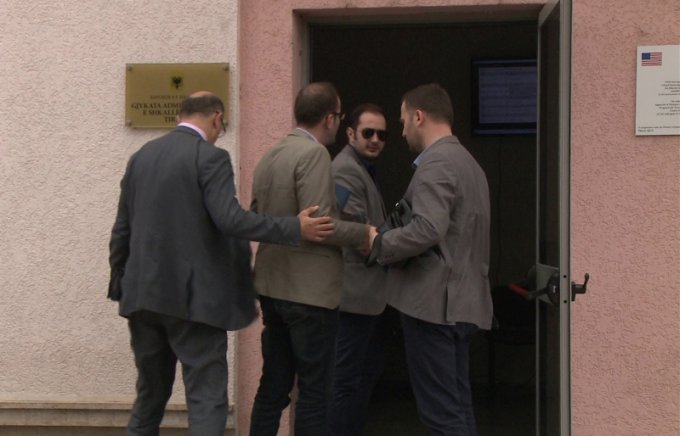 Gjykata Administrative nuk pranon provat e Bashkisë së Tiranës në gjyq me opoziten