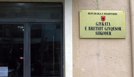 Skandali i falsifikimit të dokumenteve, burg për ish-kreun e arratisur të hipotekës Shkodër