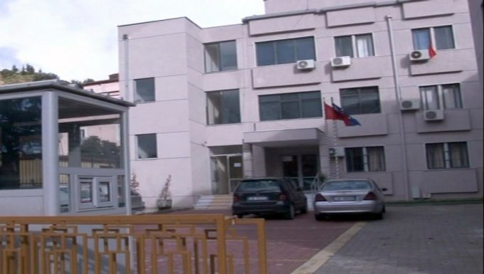 Vlorë, sot masa e sigurisë për të dyshuarit e masakrës me tre të vrarë