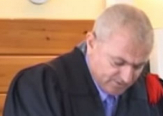 Video-skandali seksual, merret në pyetje
gjyqtari Guximtar Boçi