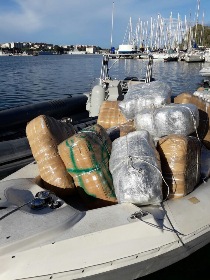 DENONCIMI I OFICERIT/ “Skafi me drogë që u kap në Brindizi është i nipërve të Vali Leskajt”