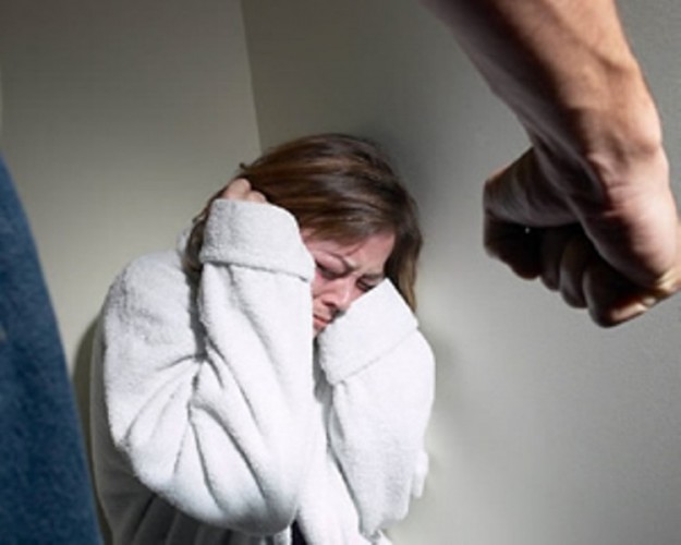 Dhuna në familje, 128 raste çdo tre muaj