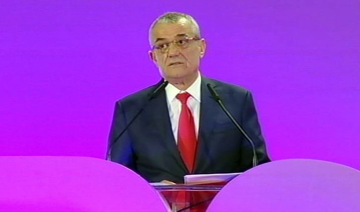 Gramoz Ruci kërkon falje në emër të PS-së dhe “këndon”: Nano kthehu ti…!