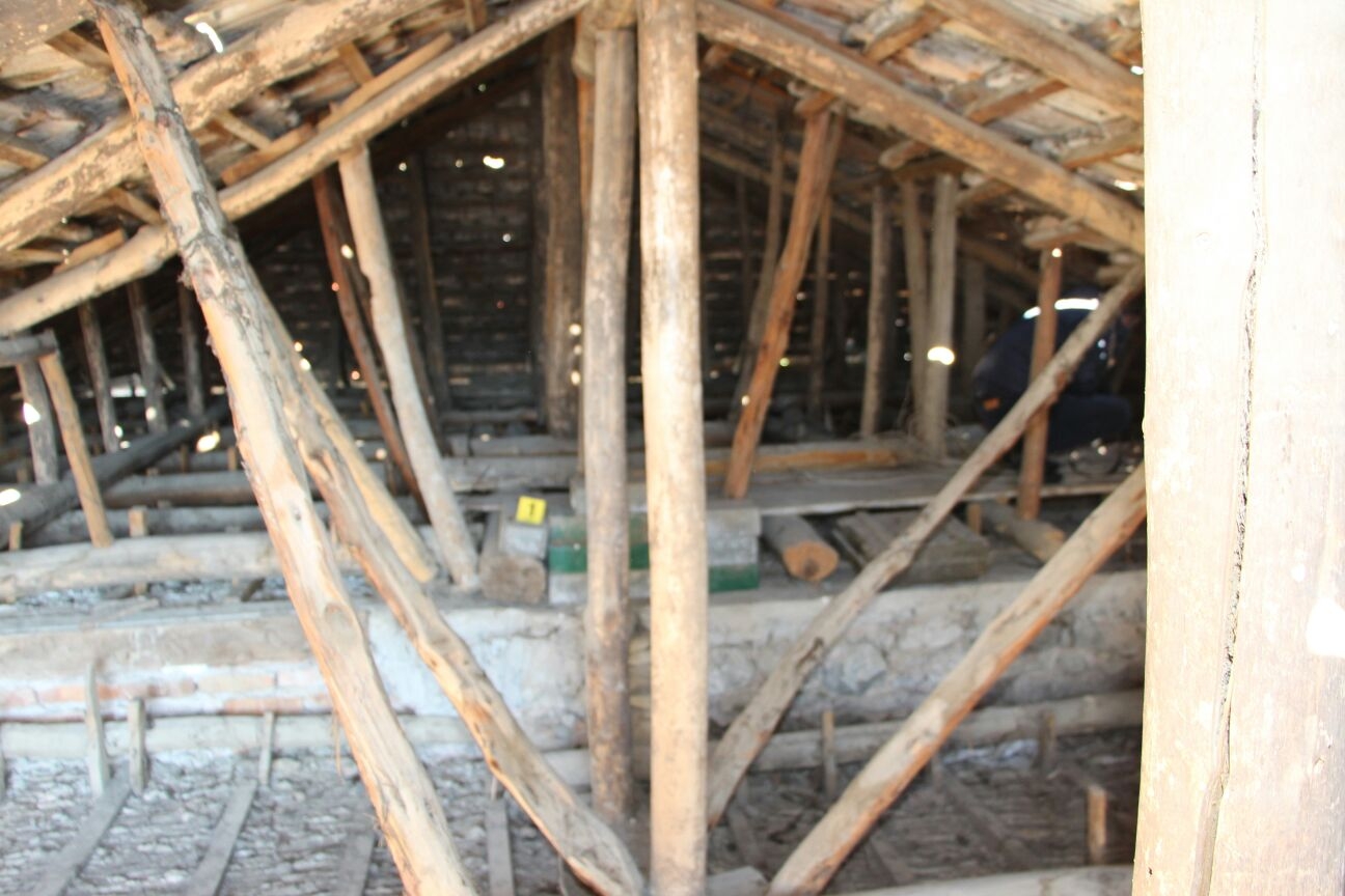 FOTO/Kapen municione ushtarake në Gramsh