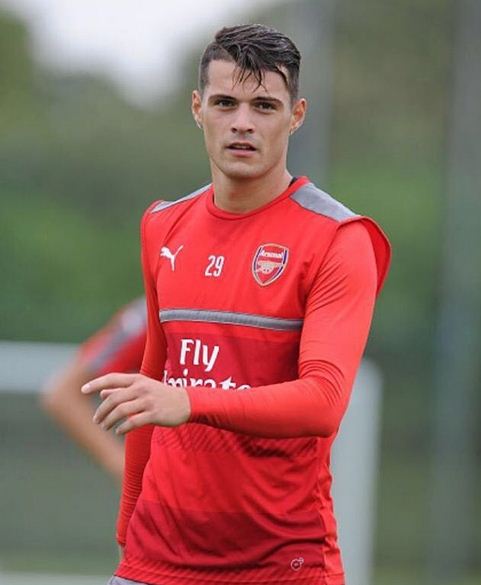 Granit Xhaka mund të lërë Zvicrën për Kosovën