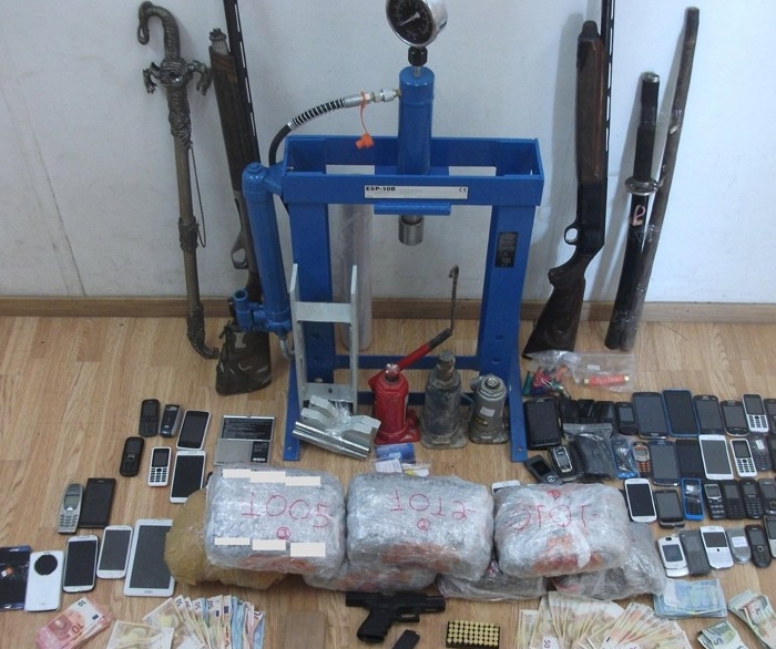 Greqi, banda shqiptare e drogës, pse i mbante dy shpata