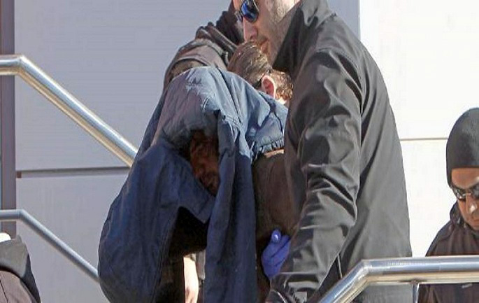 FOTO/ Babai dhe i biri grek masakrojnë një shqiptar