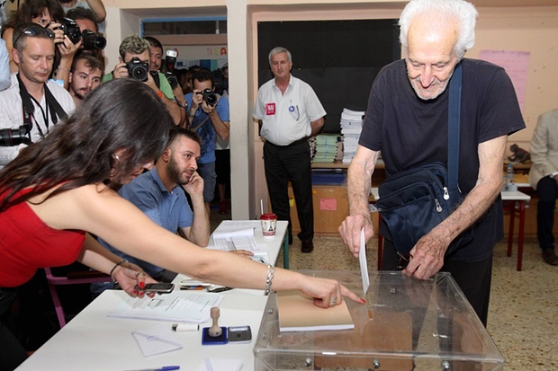 Greqia voton sot, Siriza dhe Demokracia e Re kokë më kokë