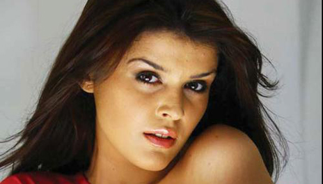 Këngëtarja Greta Koci: Dita erdhi,  shpall kandidaturën për Kryetare