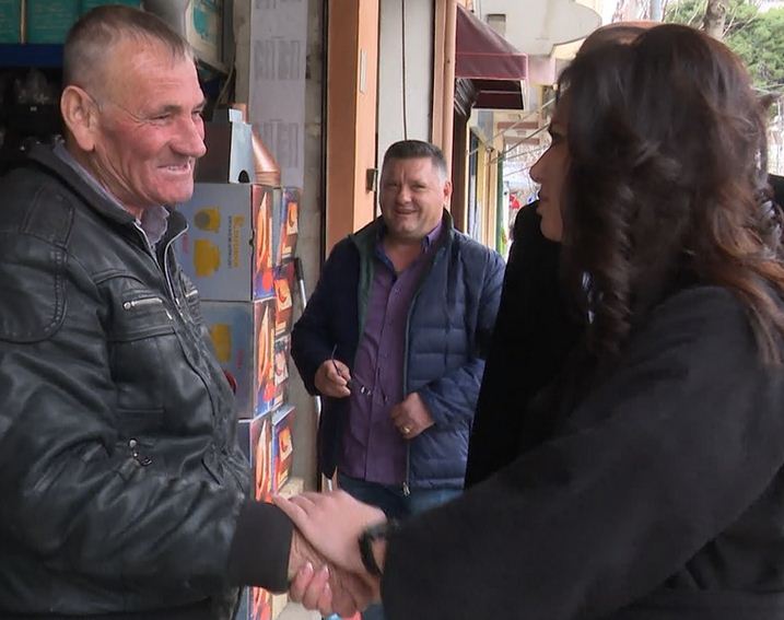 Grida Duma ngroh tregtarët e vegjël: Do ju mbrojmë!