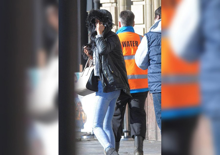 FOTO/ Ndodh edhe kështu, 26-vjeçarja në gjyq, përdhunoi një burrë dy herë