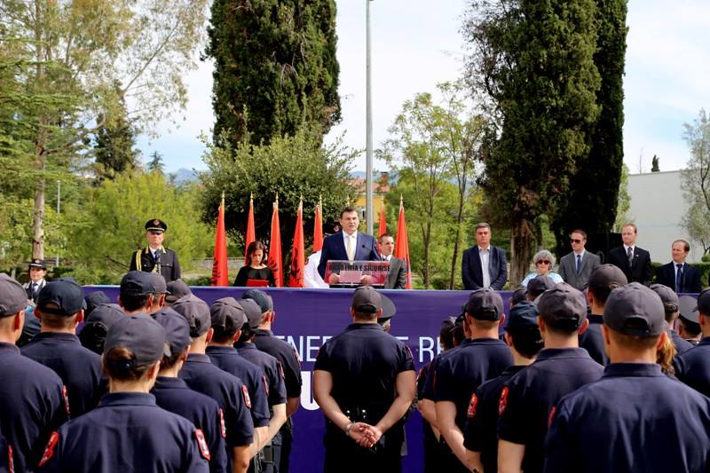 Kryepolici Çako “ju tërheq veshin vartësve”: Zbardhni krimet dhe grabitjet e viti 2015