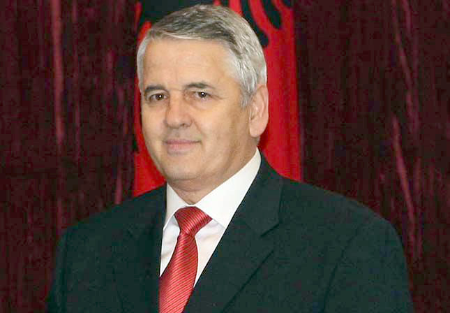 PD-ja drejt zyrtarizimit të Halim Kosovës si kandidaturë për Tiranën, në orën 18.00 Basha bën prezantimin