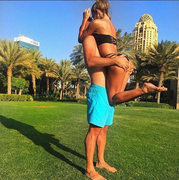 Çfarë bëjnë çiftet e lumtura?