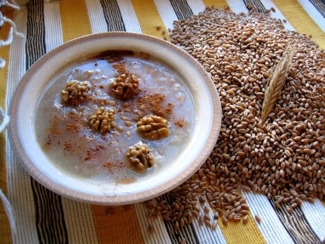 Nesër Dita e Ashures, ja receta e ëmbëlsirës tradicionale