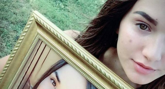 DEDIKIM PREKËS/ U mbyt në liqenin e Kukësit, ja si e kujtuan shokët në mbrëmjen e Maturës!