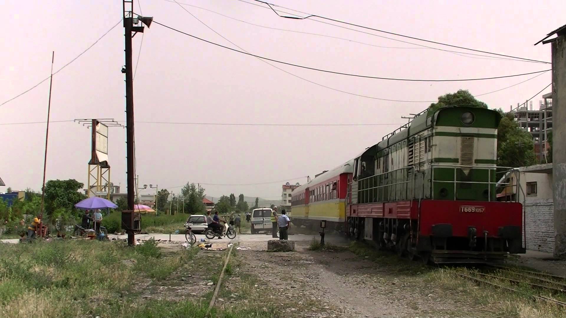 Koncesioni i hekurudhës, qeveria pranon: Tenderi u shpall vetëm me një konkurrent