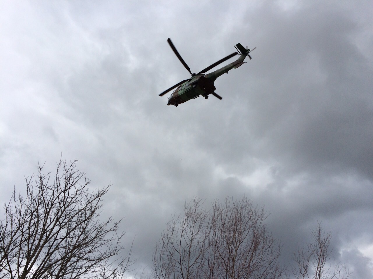 Operacion shpëtimi në humnerat e Progonatit, helikopteri mbërrin pranë policëve të bllokuar