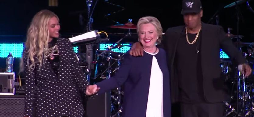 Yjet e muzikës në fushatën e Clinton, Trump: Kështu mbledh njerëz