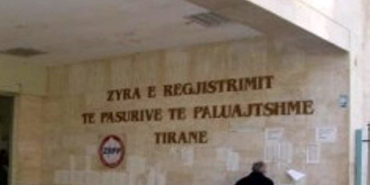 Tiranë, përgjimi që e burgosi, dërgohet për gjykim zyrtari hipotekës