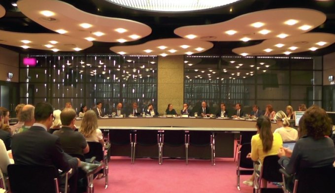 Holanda “kërcënon” të rivendosë regjimin e vizave me Shqipërinë