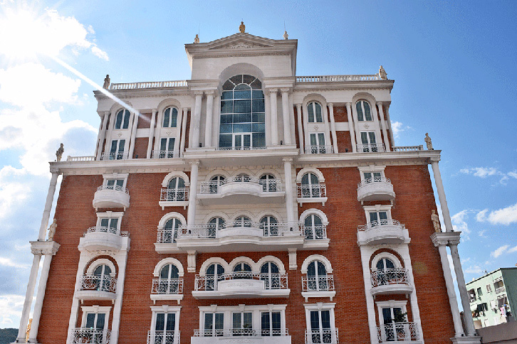 Superkredia 5.5 milionë €, sekuestrohet Hotel “Carlsberg”