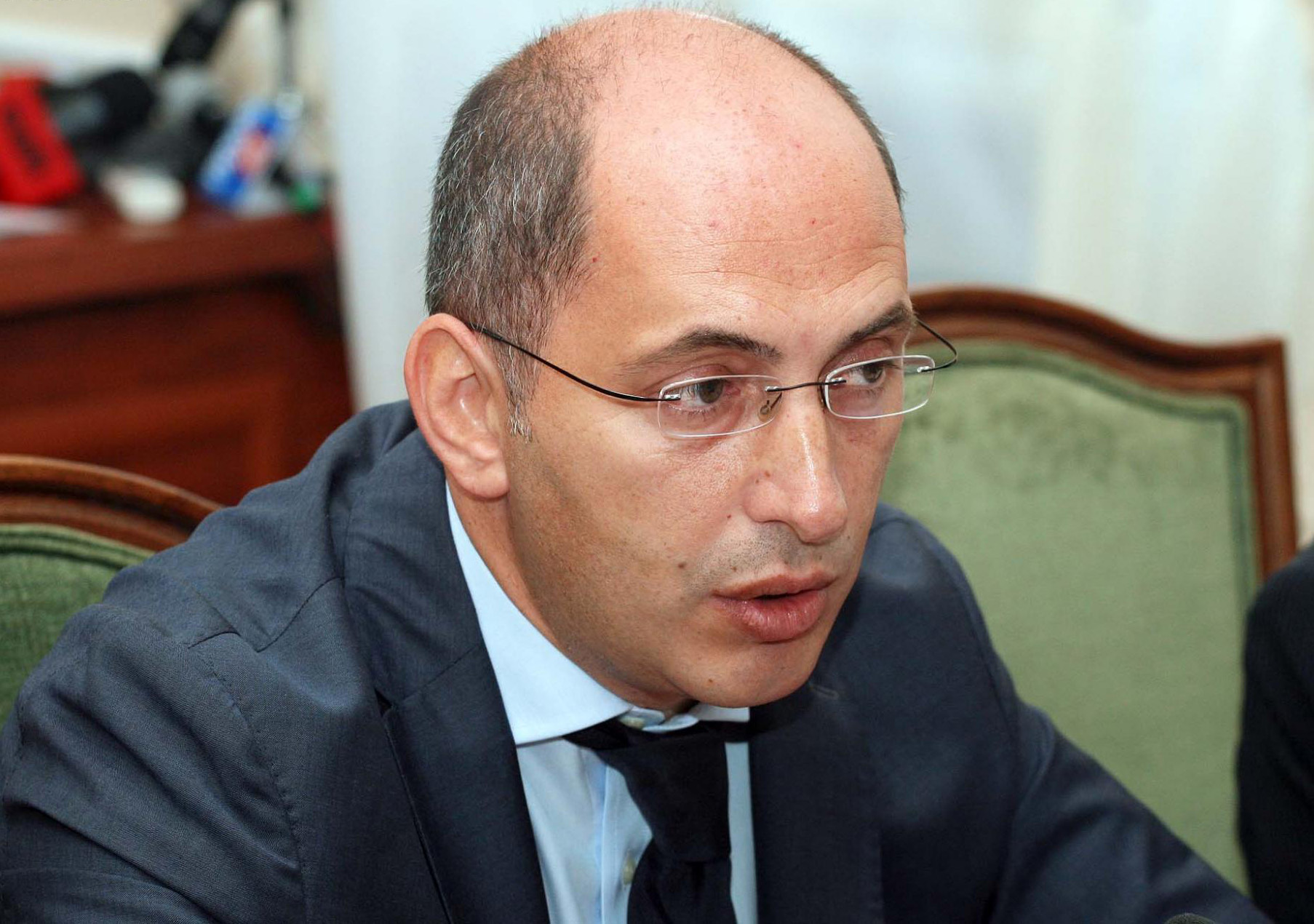 Avokati i Popullit kundër qeverisë, dërgon në Kushtetuese ligjin për ndërtimet