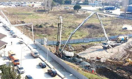 IKMT ribllokon punimet te diga e Liqenit Artificial