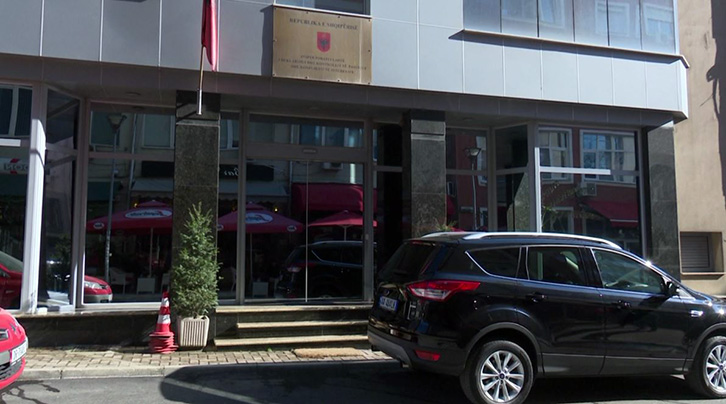 LISTA/ ILDKPKI gjobit 63 zyrtarë me nga 1 milionë lekë për mosdeklarim pasurie