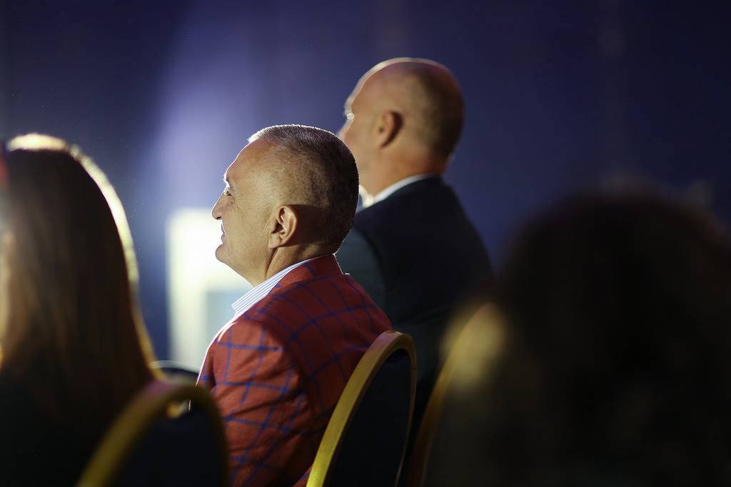 Ilir Meta ngre tensionet në Vorë: Jemi aleancë e hekurt, votat i kemi bio