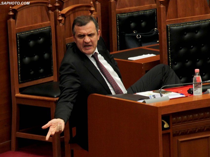 DEAJET/Kur u regjistrua ministri Beqja