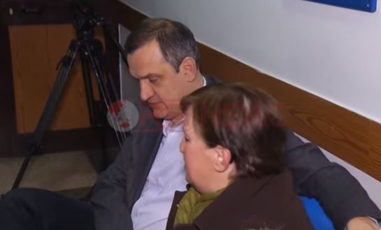 E PADËGJUAR/Beqja klasifikon ilaçet e rimbursuara, ilaçet më të zgjedhura për veteranët, ato pa cilësi për të tjerët