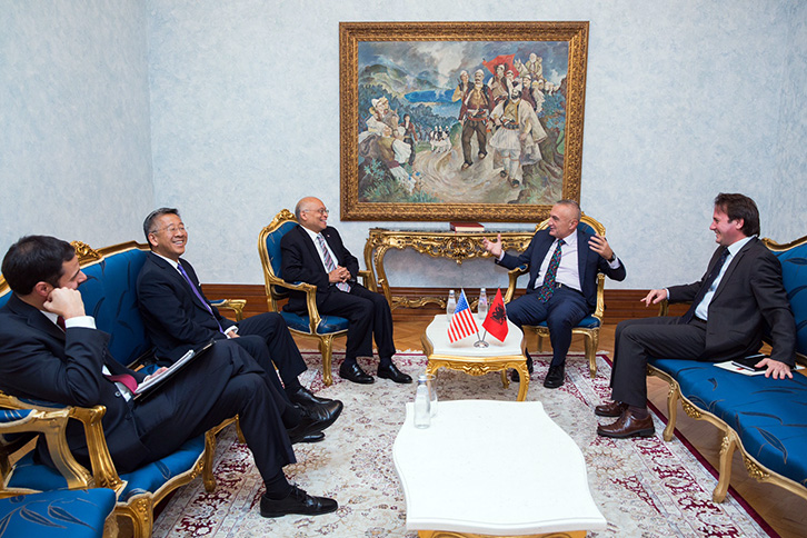 Përfundon takimi i Metës me Arvizu dhe Lu: Duhet dialog për zgjedhje të lira