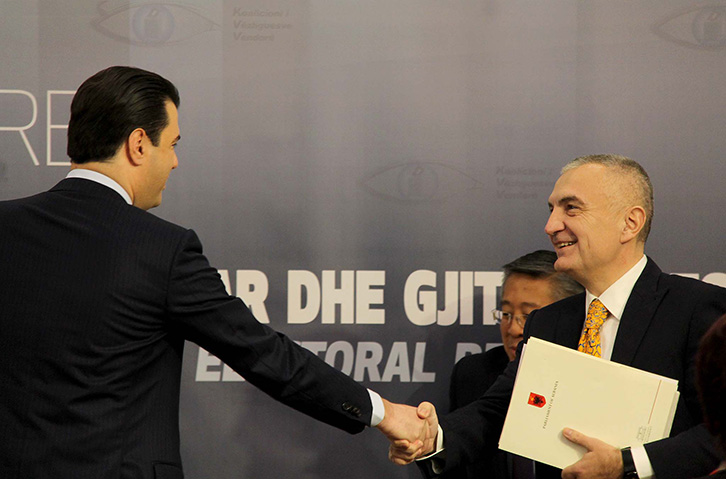 Negociatat, Ilir Meta “fillon detyrën” e Presidentit: Nga nesër i gatshëm të takoj Lulzim Bashën