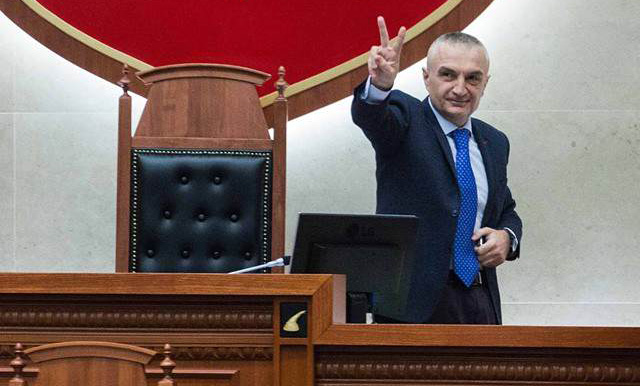 PD i hap derën LSI-së