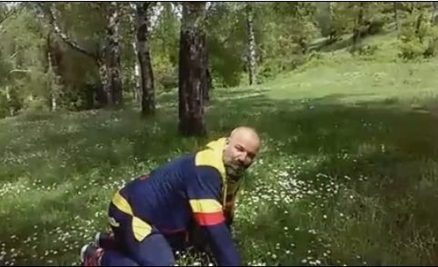 VIDEO/Pse han bar Vrenozi në parkun e Korcës