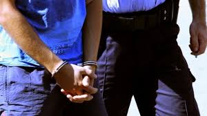 Vrau në Belgjikë 15 vjet më parë, ekstradohet nga Greqia në Tiranë 51 vjeçari