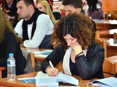 MAS, sot 16 500 mësues dhe drejtorë shkollash në testim