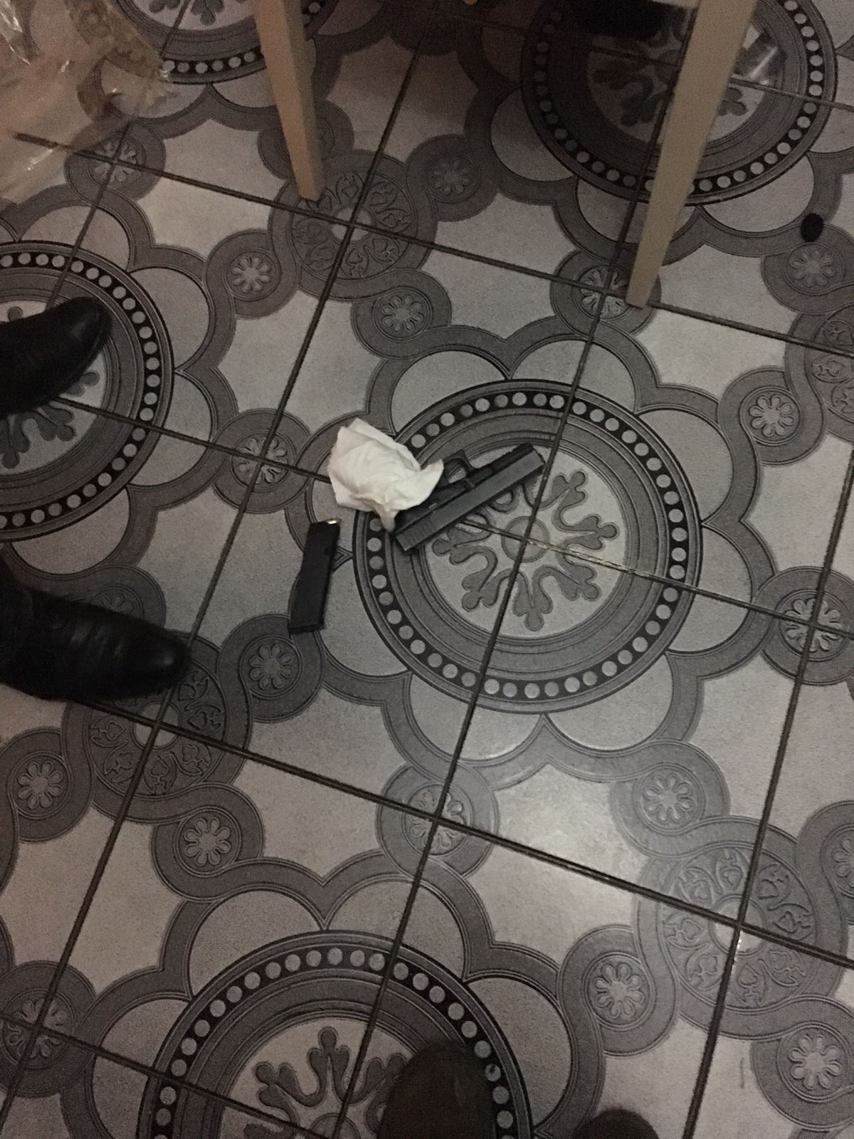 EMRI/ I gjendet armë në banesë, arrestohet në flagrancë kryeqytetasi