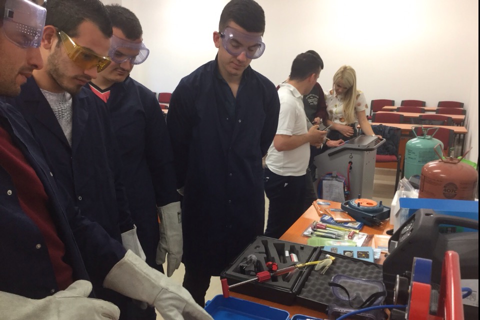 INTERVISTA/ Është koha të aftësohesh në profesionin që garanton punën dhe të ardhmen tënde